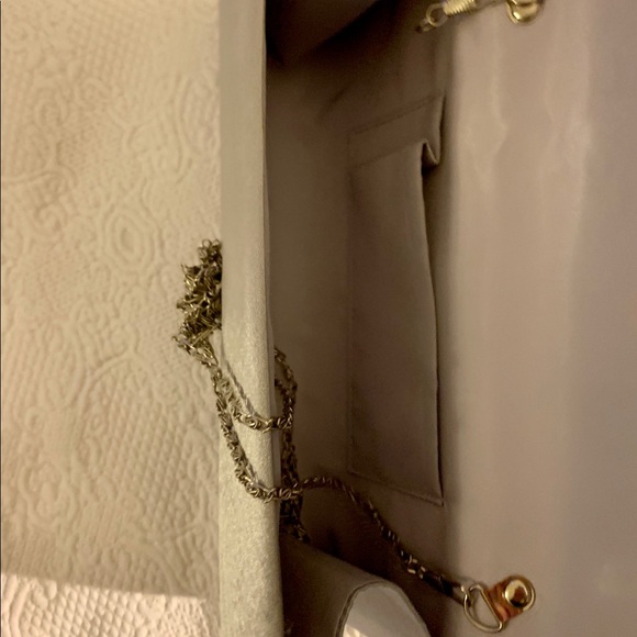 Mother of the Groom - Picture 4 of 4